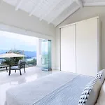 Bellissimo Villa *